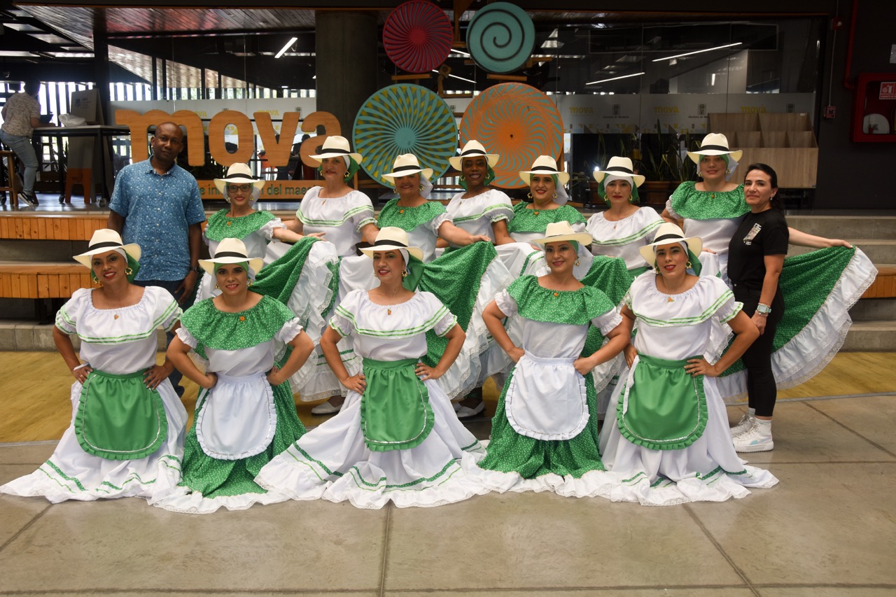 Encuentro folclorico2