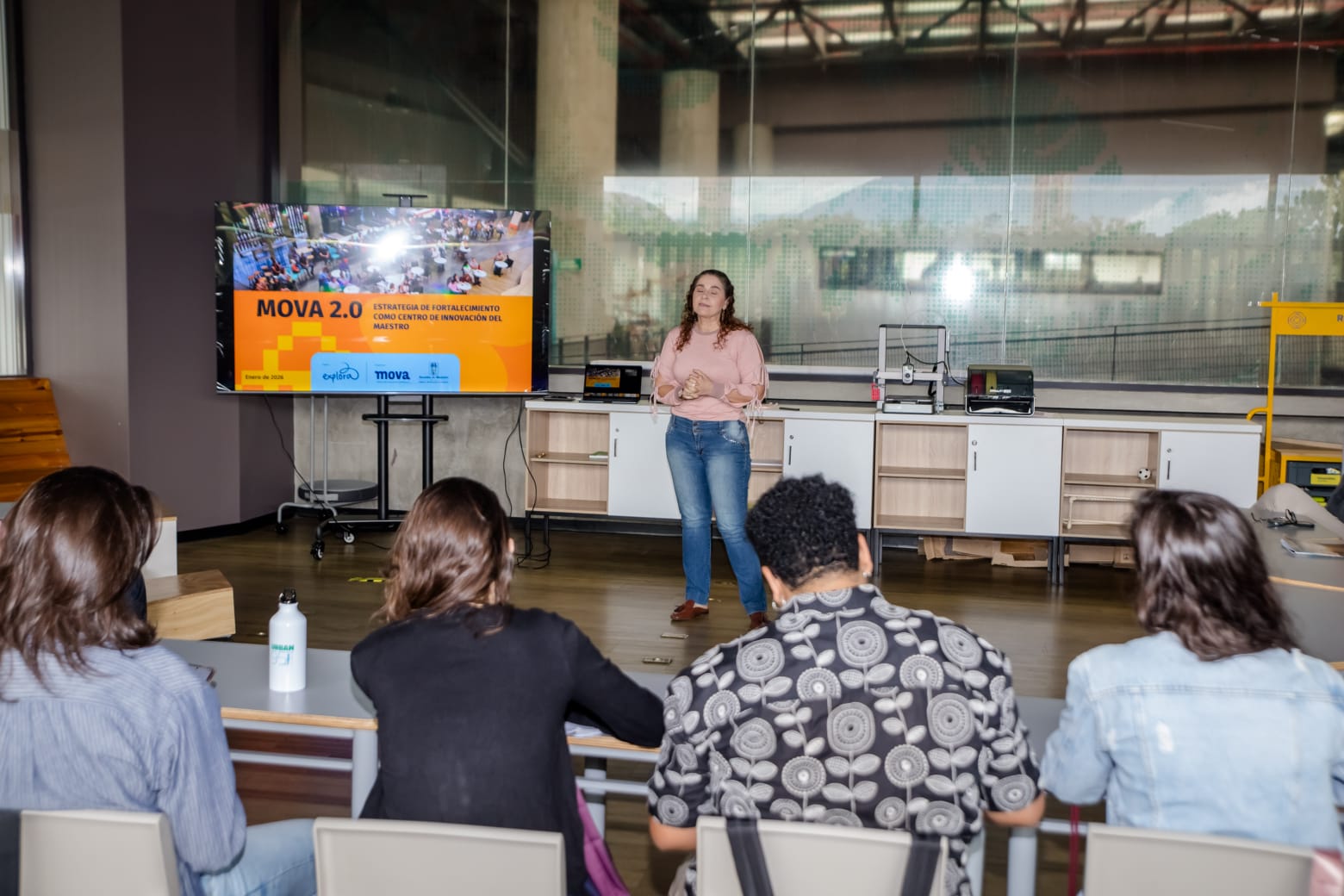 Medellín compartió su experiencia en innovación educativa con delegación de 15 ciudades de Brasil3