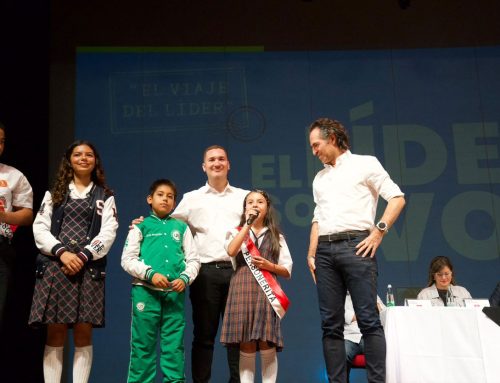 Alcalde Federico Gutiérrez posesionó a más de 1.300 líderes estudiantiles como símbolo de democracia escolar