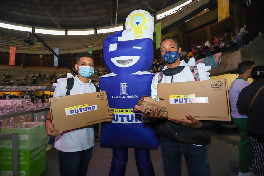 Computadotes Futuro