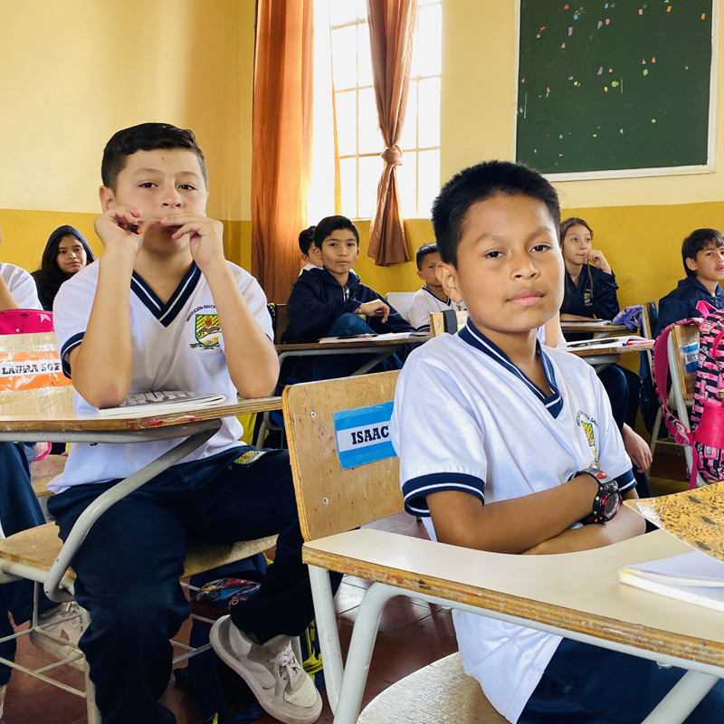 diferentes etnias en el sistema educativo